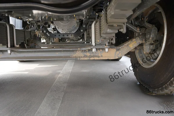 Sinotruk HOWO TX EV 8X4(12 wheels) 5.6m Semi-Sleeper Electric Dump Truck Chassis (3) | 86Trucks