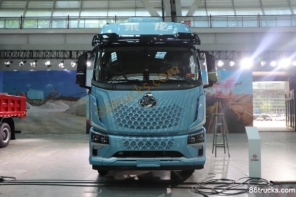 Dongfeng H5V 13.3L LNG 570 hp 6X4(10 wheels) Fast Gear 12-speed Tractor Truck Exterior (2) | 86Trucks
