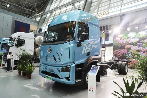 Dongfeng H5PRO 6.9L Diesel 350 hp 4X2(6 wheels) Fast Gear 10-speed Air Brake 6.8m Sleeper Cab Drop Side Cargo Truck Exterior (3) | 86Trucks