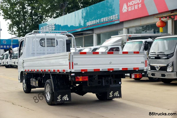 Dongfeng T7 Pro 1.6L Gasoline 120hp 4X2(6 wheels) 5-Speed 4.18m Single-Row Flatbed Mini Truck Body (3) | 86Trucks
