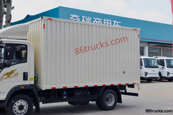 Sinotruk HOWO MANH3 170 hp 4X2(6 wheels) 4.2m single-row van light truck Body (1) | 86Trucks