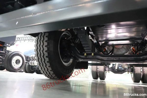 Dongfeng M3V 4X2(6 wheels) 16T Hub Reduction Axle 4.3m Cab-over Electric Dump Truck CATL 246.68kWh Chassis (1) | 86Trucks