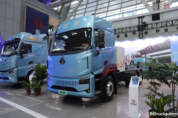 Dongfeng Yiwei 5 version supercharge 6X4(10 roues) batterie arrière tracteur routier électrique pur EVE 453 kWh Extérieur (3) | 86Trucks