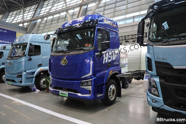 Dongfeng H5V Chuangfu Edition 6.9L diesel 350hp 4X2(6 wheels) Fast Gear 10-speed 9.7m box cargo truck Exterior (3) | 86Trucks