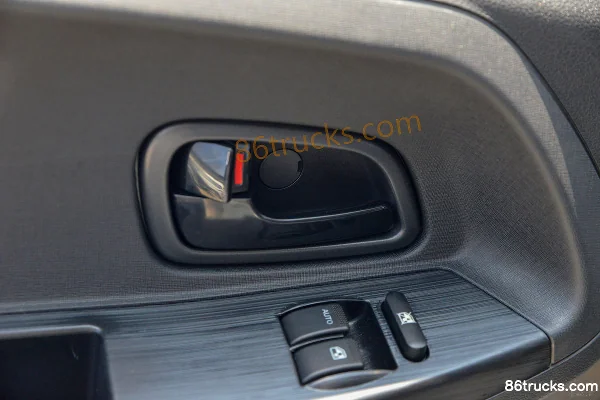 Ankai New Generation Changan Ruixing EM80 2025 Comfort 2-Seat Side-Opening Doors Pure Electric Panel Van CATL 41.86kWh Cab (3) | 86Trucks