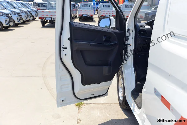Ankai New Generation Changan Ruixing EM80 2025 Comfort 2-Seat Side-Opening Doors Pure Electric Panel Van CATL 41.86kWh Cab (2) | 86Trucks