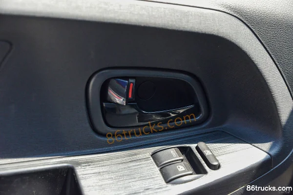 Ankai New Generation Changan Ruixing EM80 2026 Comfort 6-Seat Side Opening Doors Pure Electric Light Bus Golden Shield 50.715kWh Cab (3) | 8