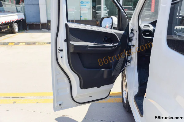 Ankai New Generation Changan Ruixing EM80 2026 Comfort 6-Seat Side Opening Doors Pure Electric Light Bus Golden Shield 50.715kWh Cab (2) | 8