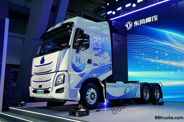 Dongfeng H7pro 6X4(10 wheels) Hydrogen Fuel Tractor Truck Microvast 80kWh Exterior (2) | 86Trucks
