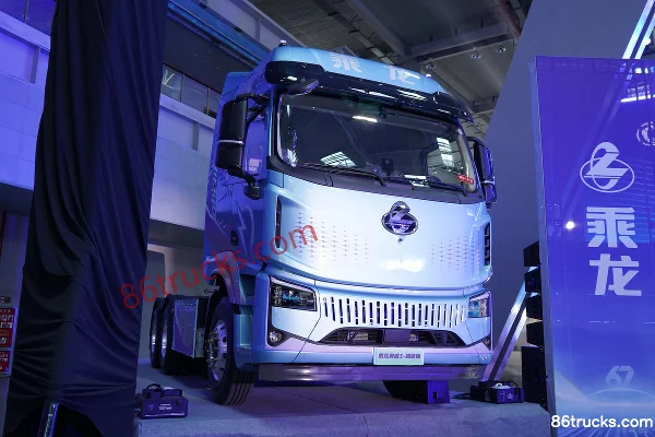 Dongfeng Yiwei 5 Super Power 6X4(10 wheels) Electric Tractor Truck Dongfeng 422kWh Exterior
